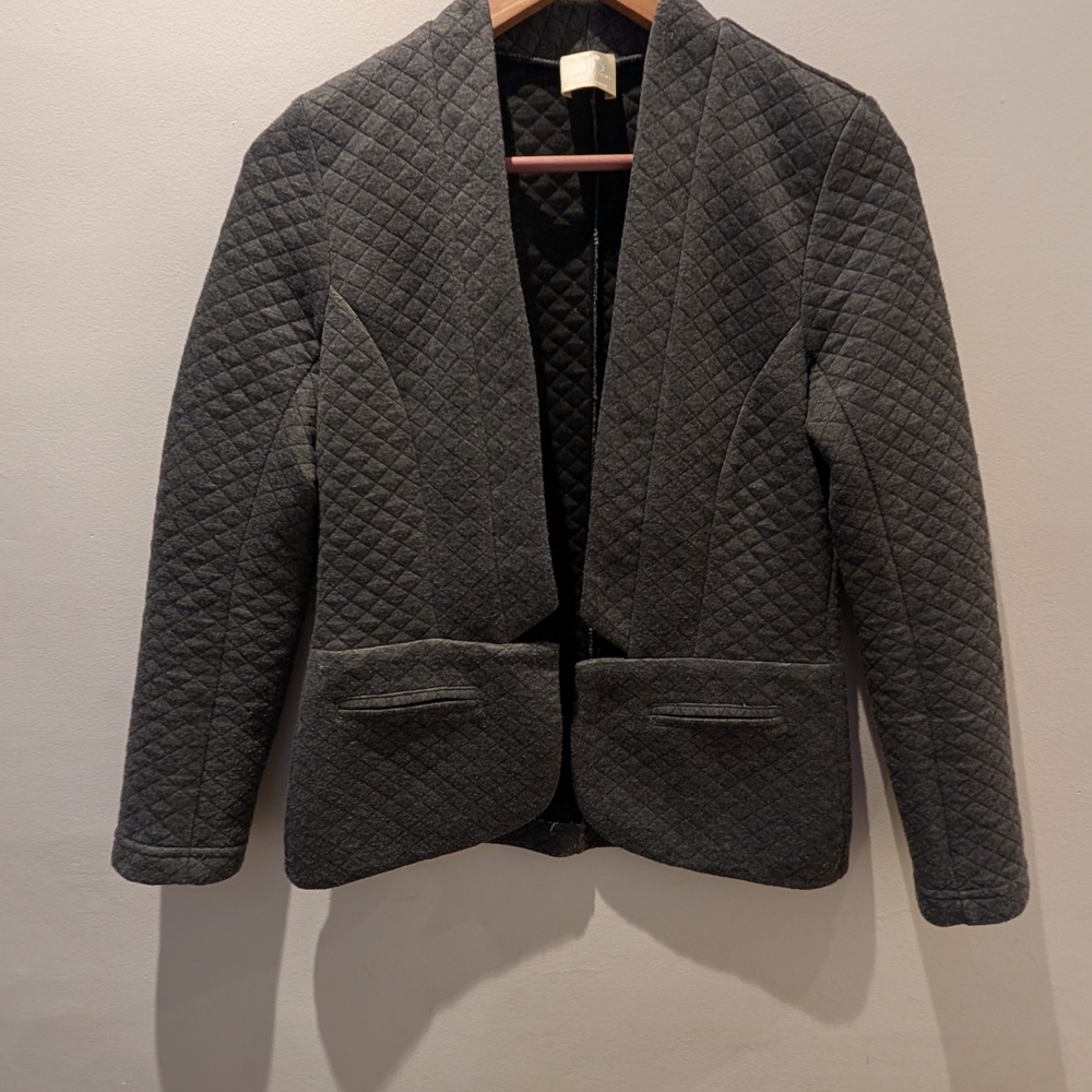 Elegant Quilted Women's Jacket - Black